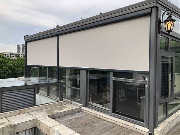 遮陽電動防風卷簾系統(tǒng)